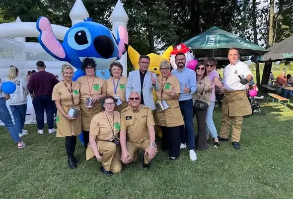 Piknik w Woli Zaradzyńskiej trwa. O 17:00 licytacje na nowy wóz strażacki