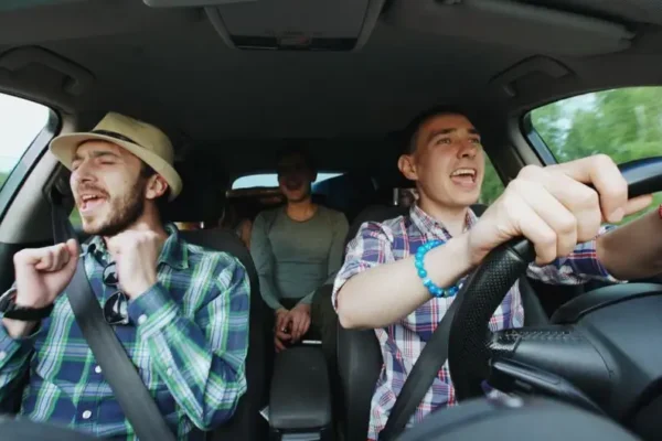 Konkurs na Dni Pabianic: wygraj auto na weekend i limitowany plakat z Pabianką