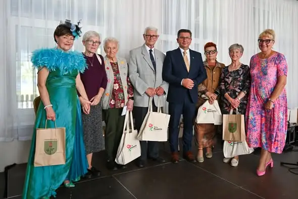 Dzień Seniora w gminie Ksawerów: dwie tury, uśmiechy i wspólna zabawa