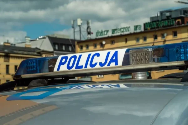 Pabianice: przyszli policjanci na praktykach w terenie