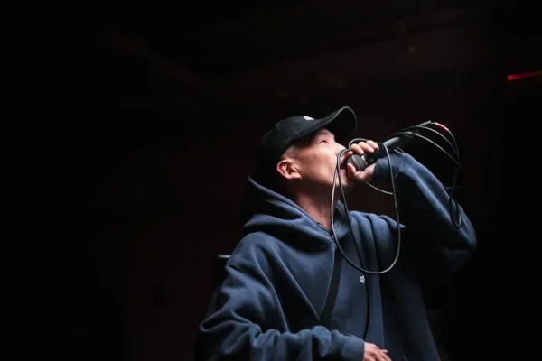 Krzysztof ESTE Łyszkowski w nowym podcaście o pabianickim hip-hopie i 14. edycji Rap Lokal