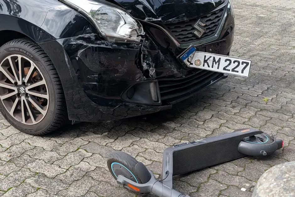 Wypadek na hulajnodze w Ksawerowie. 16-latek z urazem głowy w szpitalu